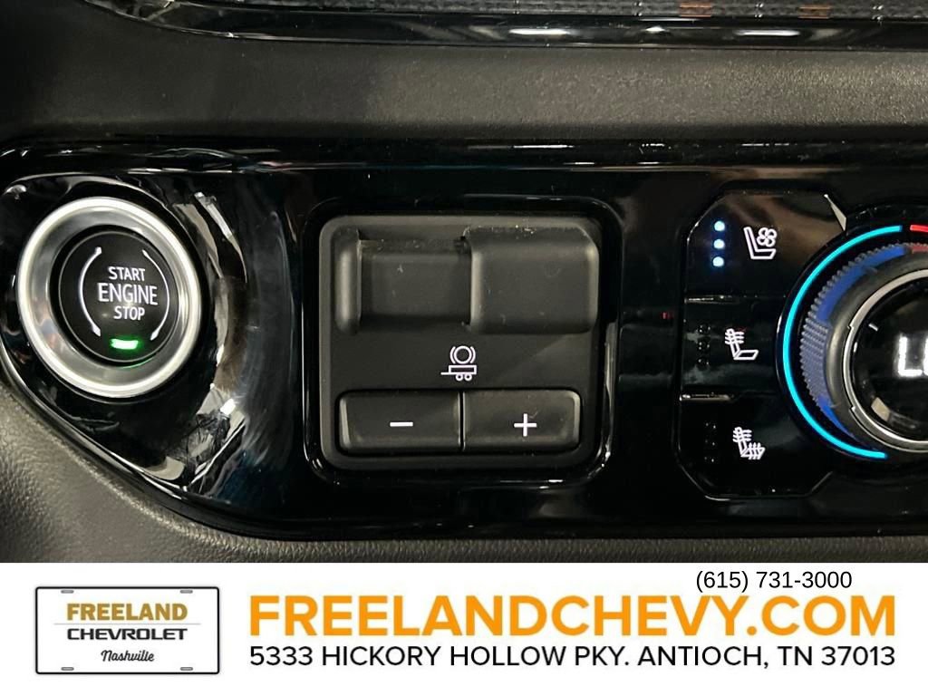 Used 2023 Chevrolet Silverado 1500 ZR2 image 24