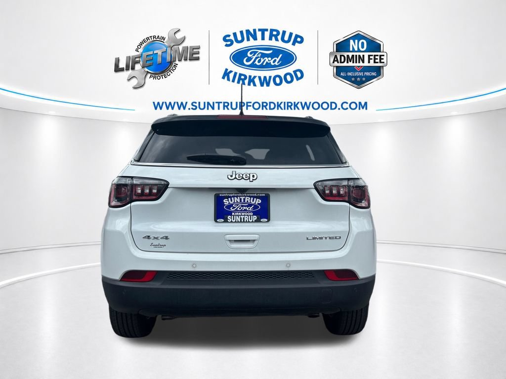Used 2025 Jeep Compass Limited AWD/4WD image 4