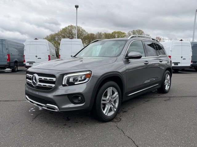 Used 2021 Mercedes-Benz GLB 250 4MATIC image 3