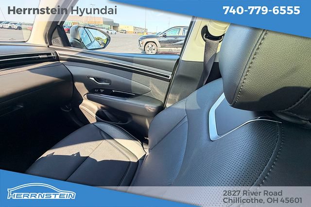 Used 2023 Hyundai Tucson Limited w/ Cargo Package AWD/4WD image 11