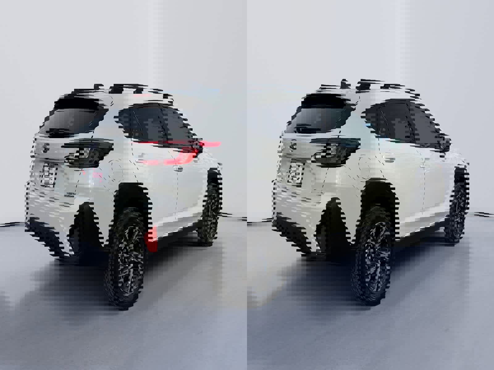 Used 2024 Subaru Crosstrek 2.0i Premium image 3