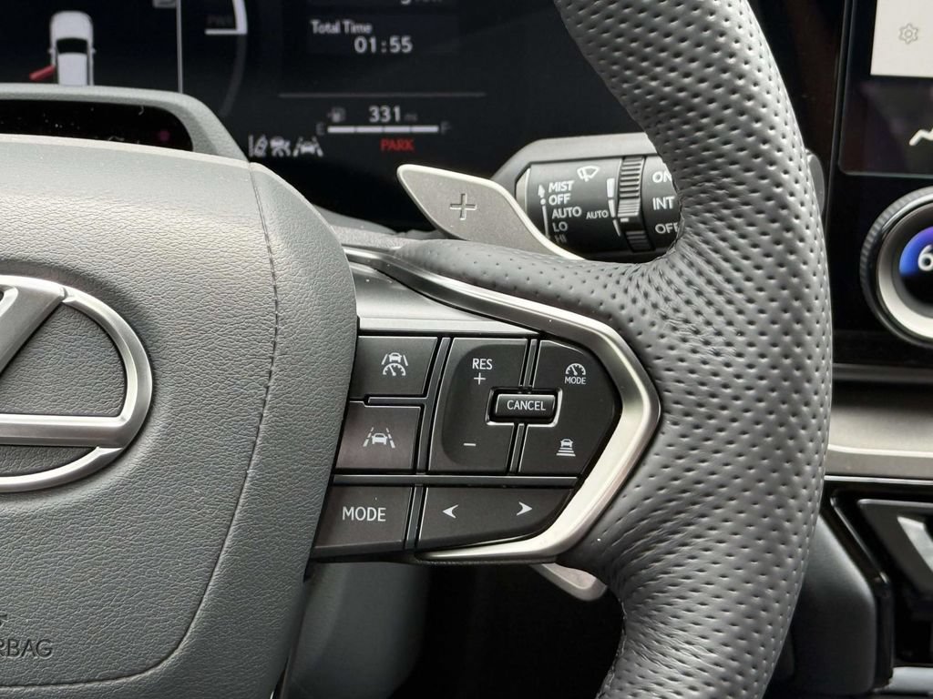 New 2026 Lexus TX 500h AWD image 17
