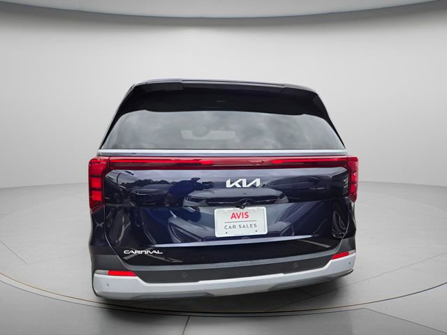 Used 2025 Kia Carnival FWD image 6