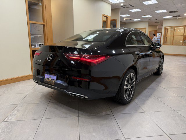 Used 2025 Mercedes-Benz CLA 250 image 5