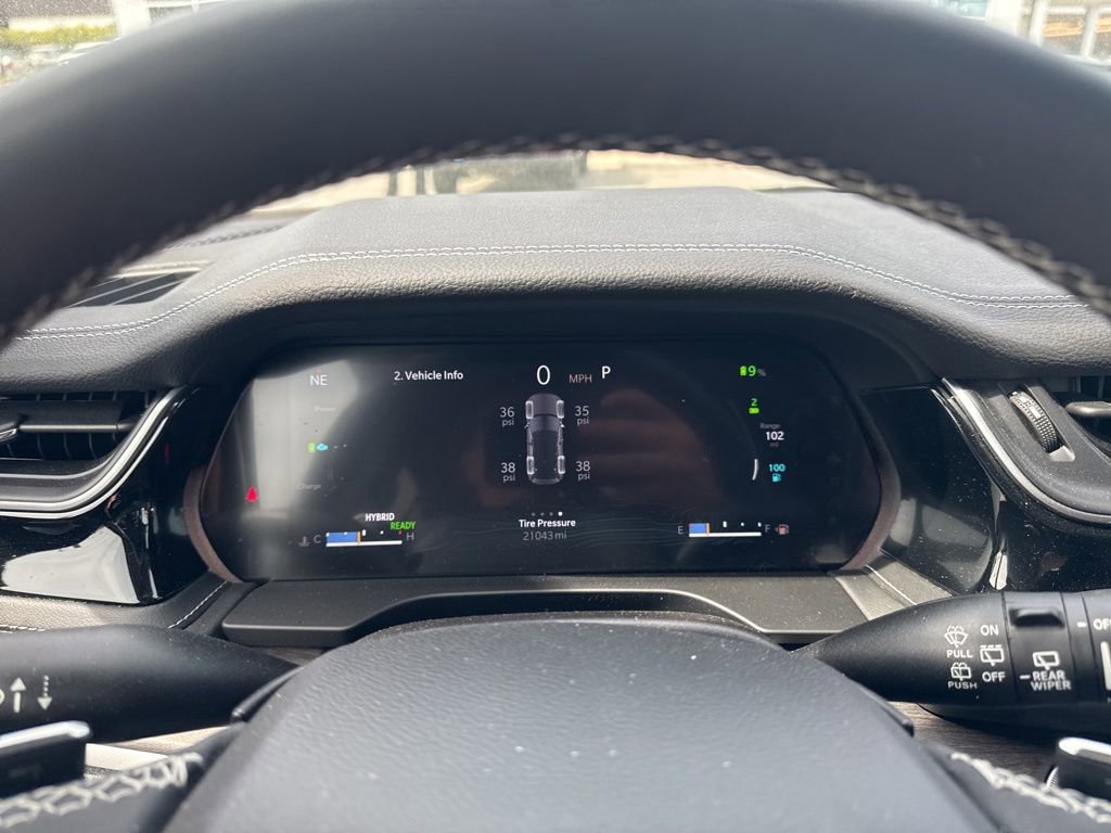 Used 2023 Jeep Grand Cherokee 4WD 4xe image 13