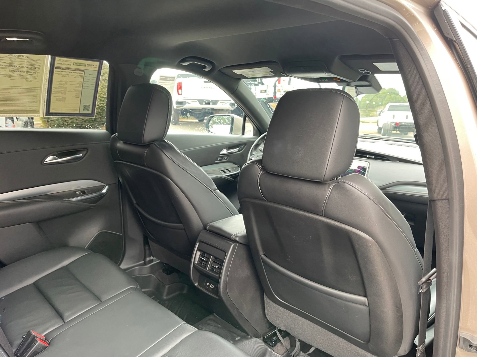 Used 2023 Cadillac XT4 Premium Luxury image 26