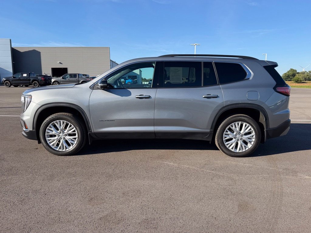 Used 2024 GMC Acadia Elevation w/ Trailering Package AWD/4WD image 9