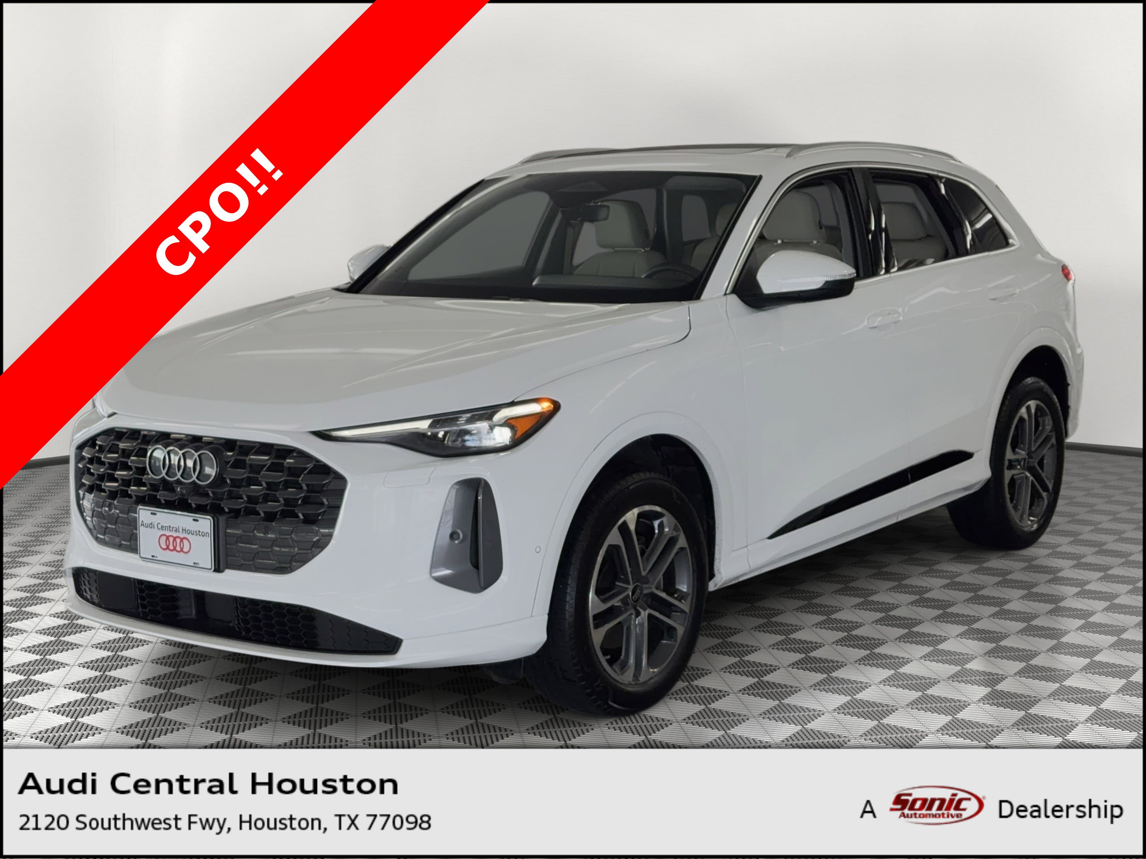 Used 2025 Audi Q5 Premium w/ Premium Plus AWD/4WD image 1