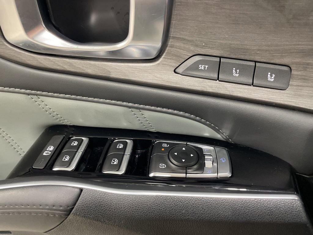 Certified 2024 Kia Sorento SX Prestige w/ Sage Leather Package image 26