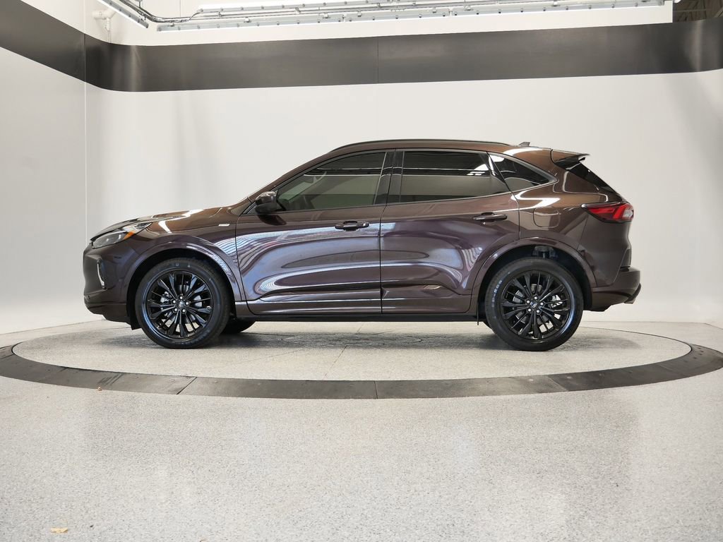 Used 2023 Ford Escape ST-Line Elite w/ Premium Technology Package image 43