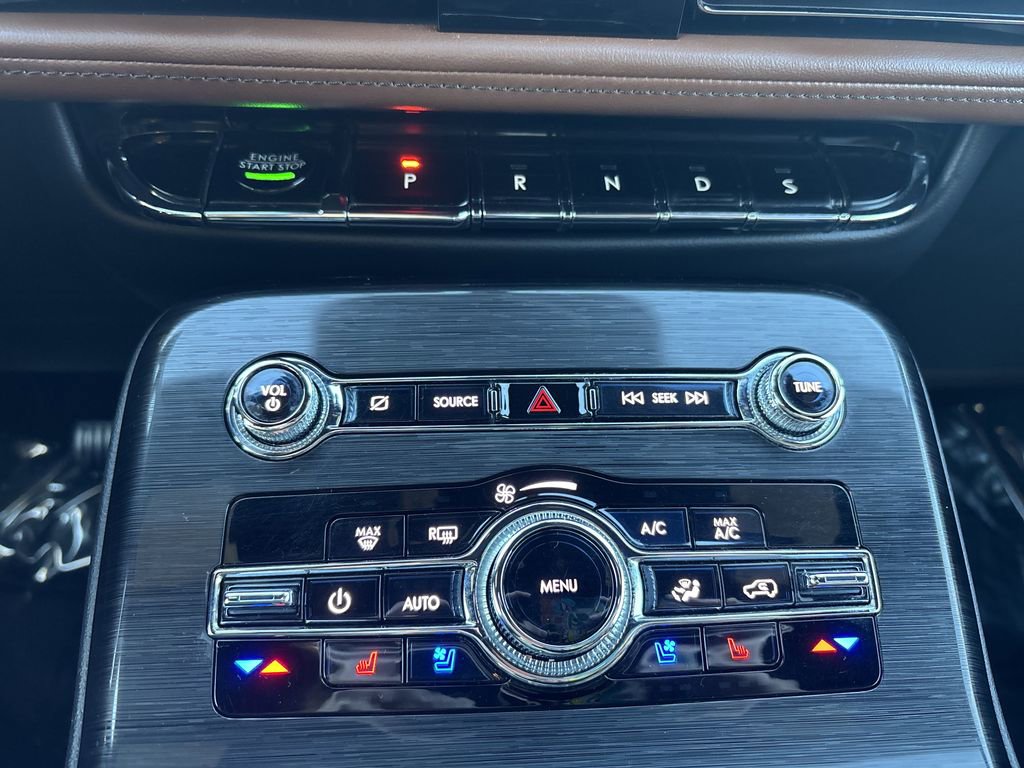 Certified 2021 Lincoln Nautilus Reserve w/ Cargo Utility Package image 27