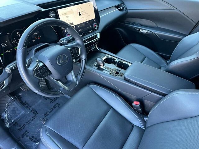 Used 2025 Lexus RX 350h w/ Convenience Package image 10