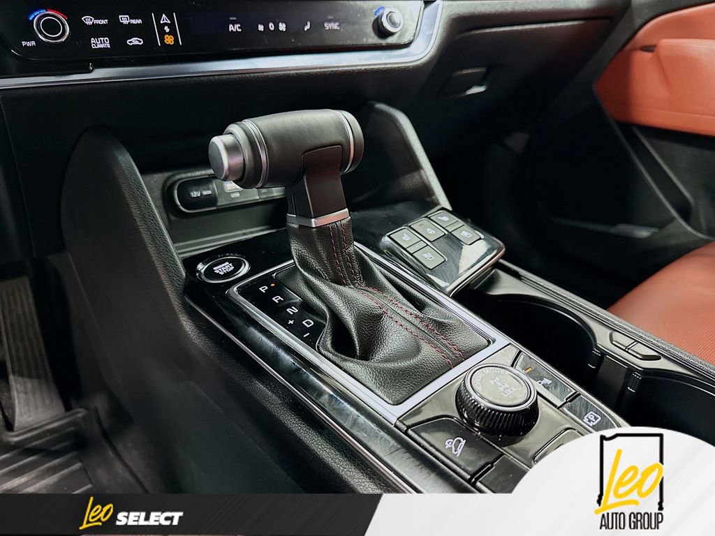 Used 2025 Kia Sportage SX AWD/4WD image 17