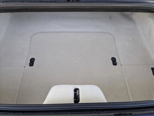 Used 2004 Chevrolet Corvette Convertible w/ Preferred Equipment Group image 6