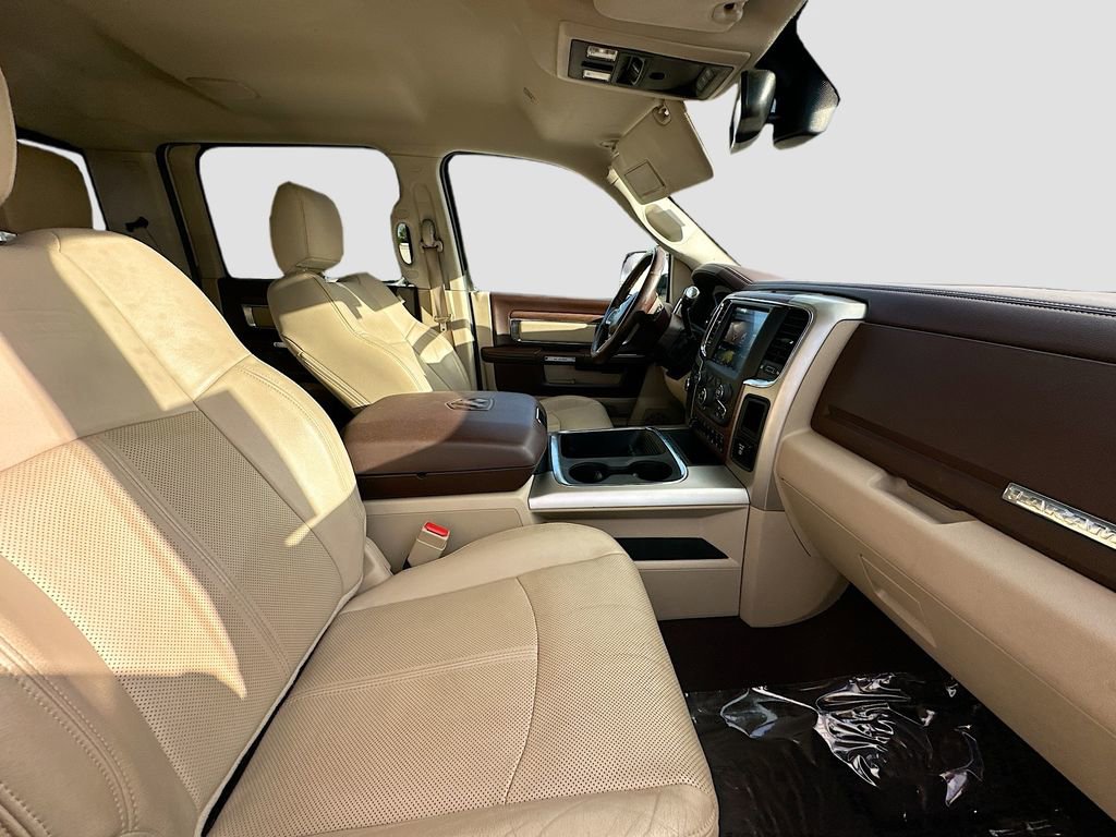 Used 2018 RAM 3500 Laramie AWD/4WD image 28