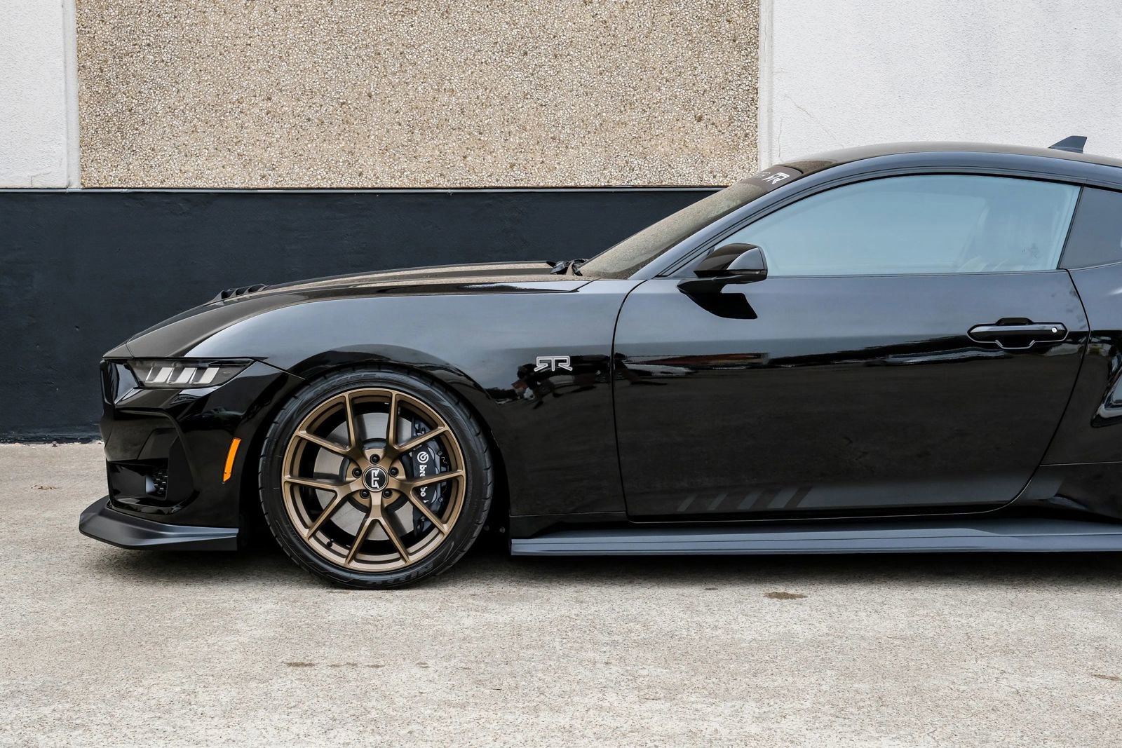 Used 2024 Ford Mustang GT Premium w/ GT Performance Package RWD image 17