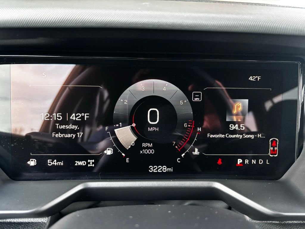 Used 2025 GMC Acadia AT4 w/ LPO, Floor Liner Package image 15