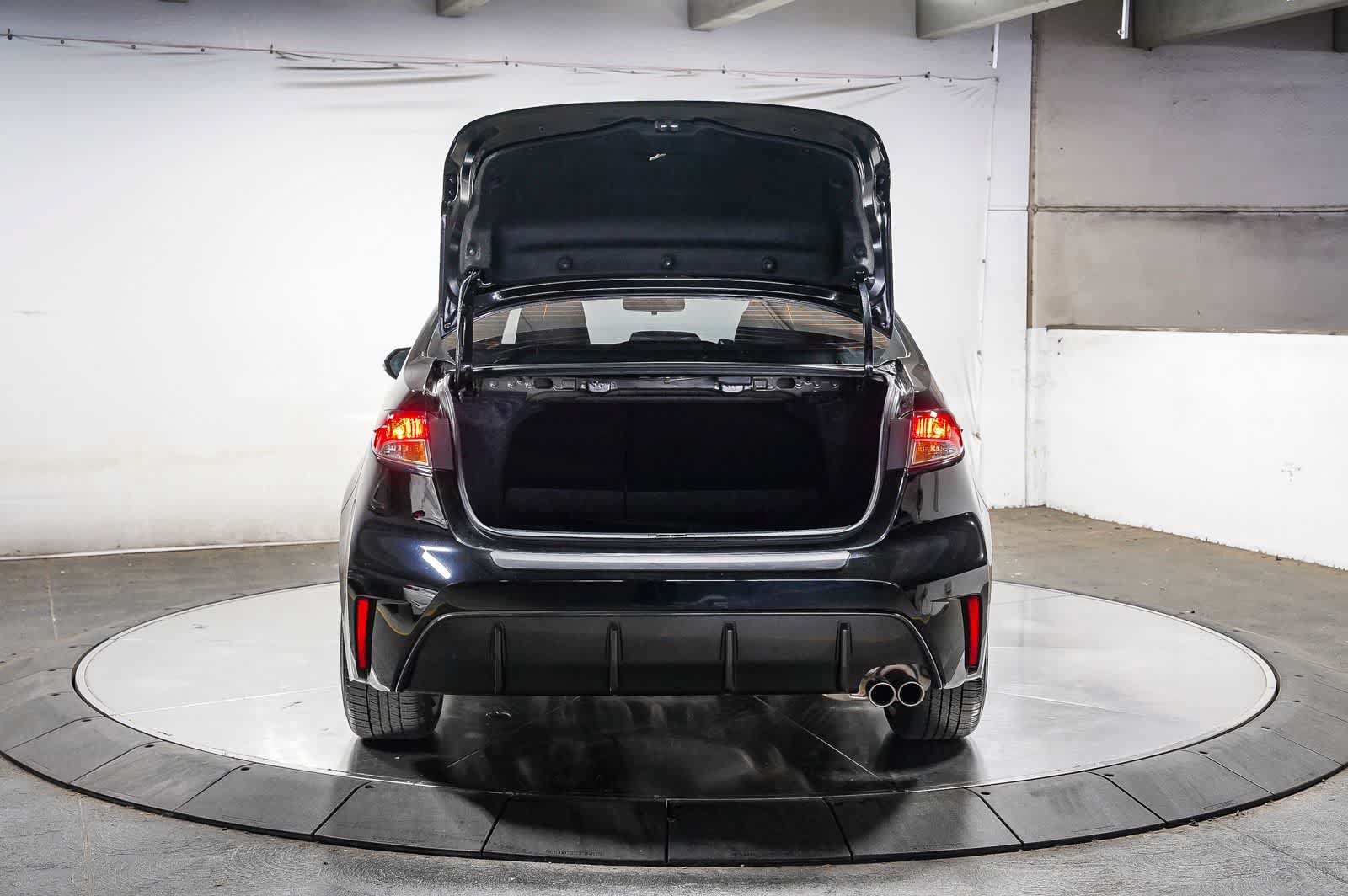 Certified 2025 Toyota Corolla SE FWD image 25
