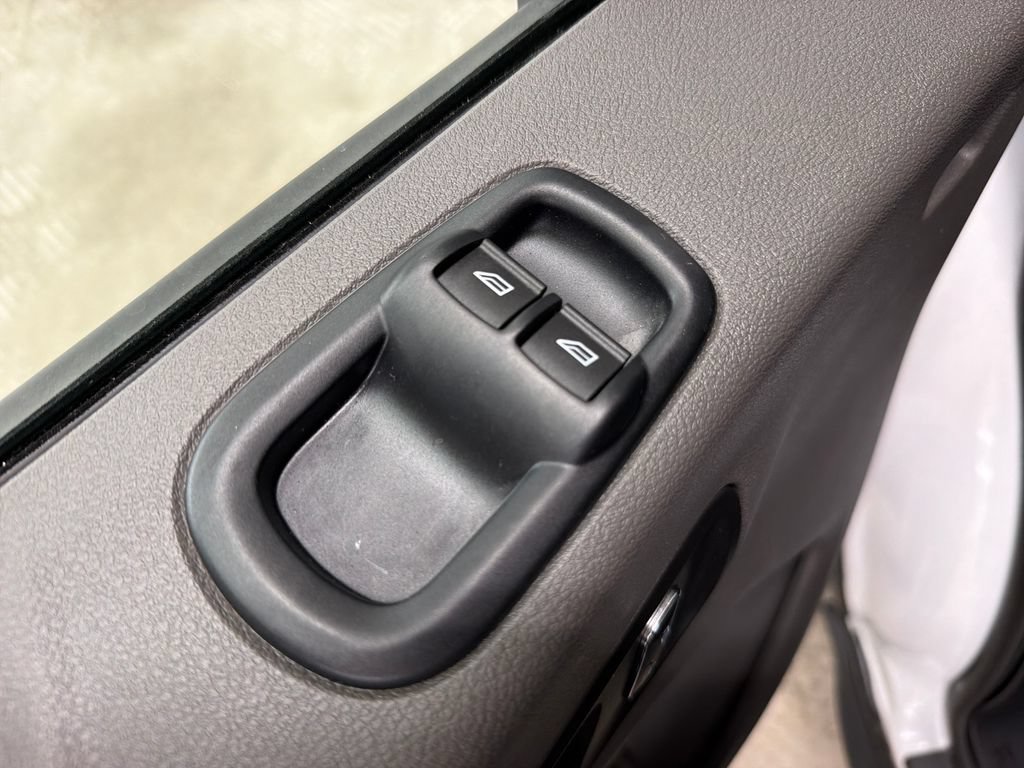Used 2026 Ford Transit 350 XLT RWD image 16