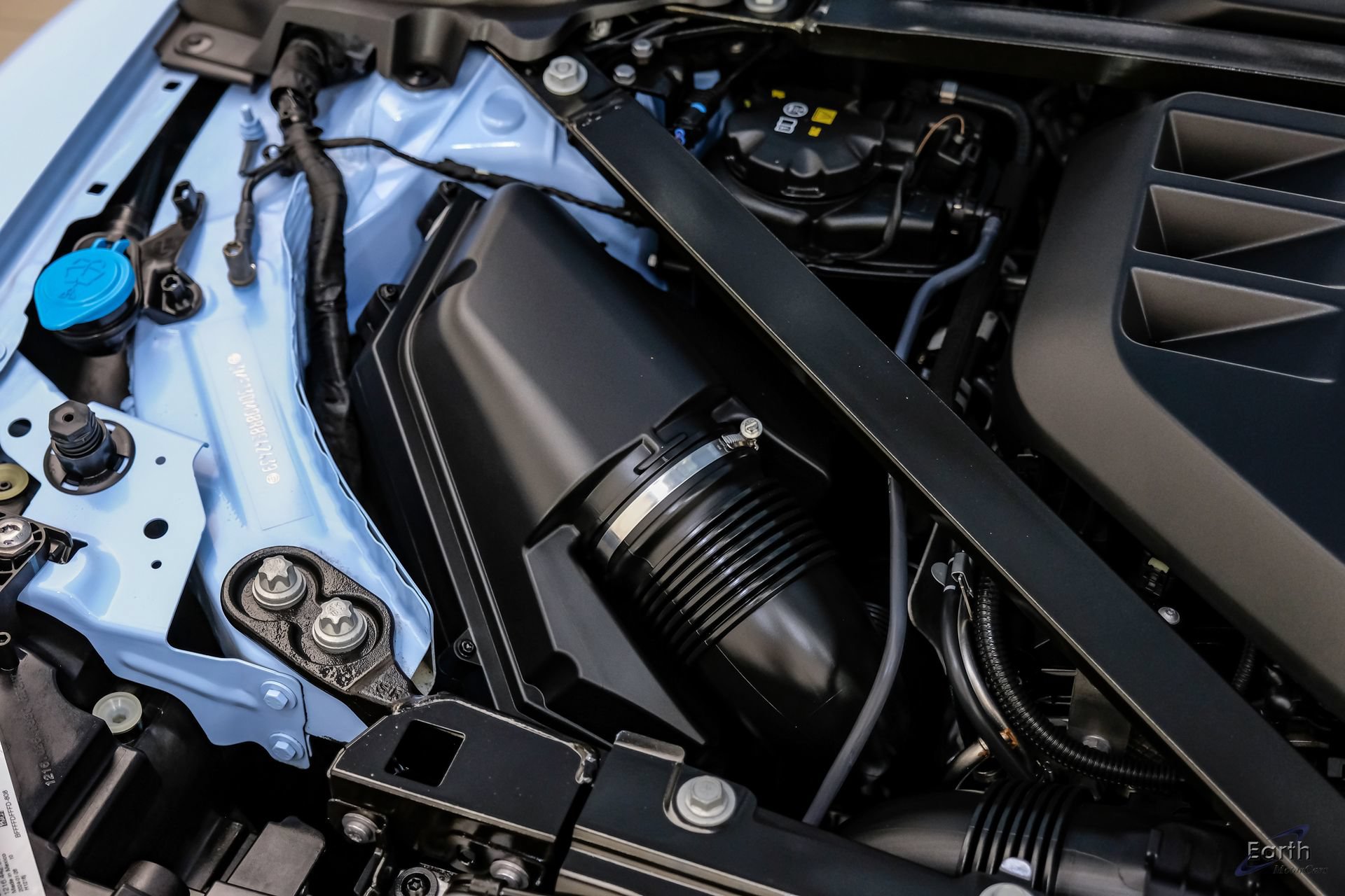 Used 2024 BMW M2 RWD image 95