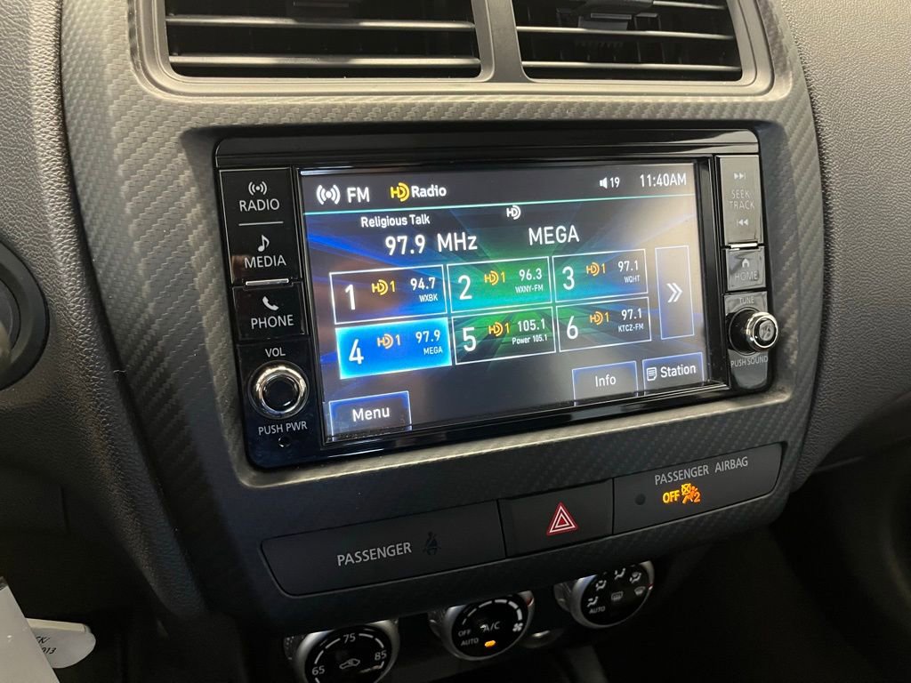 Used 2024 Mitsubishi Outlander Sport ES AWD/4WD image 19