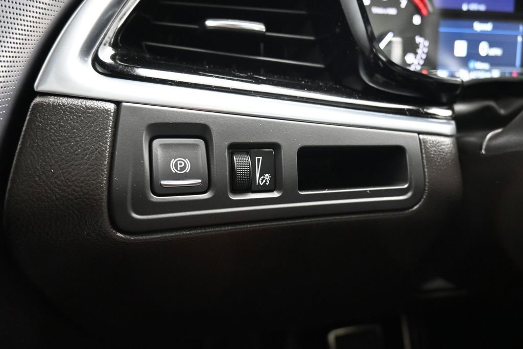 Used 2023 Cadillac XT6 Sport AWD/4WD image 29