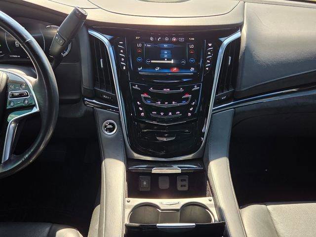 Used 2018 Cadillac Escalade ESV Platinum image 17