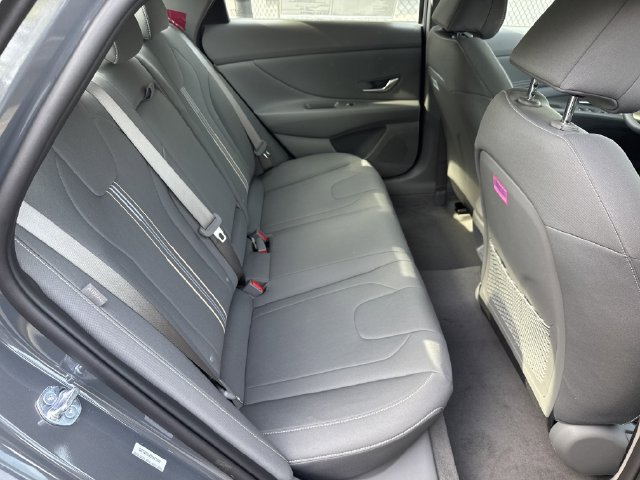New 2026 Hyundai Elantra SEL Sport Premium FWD image 17