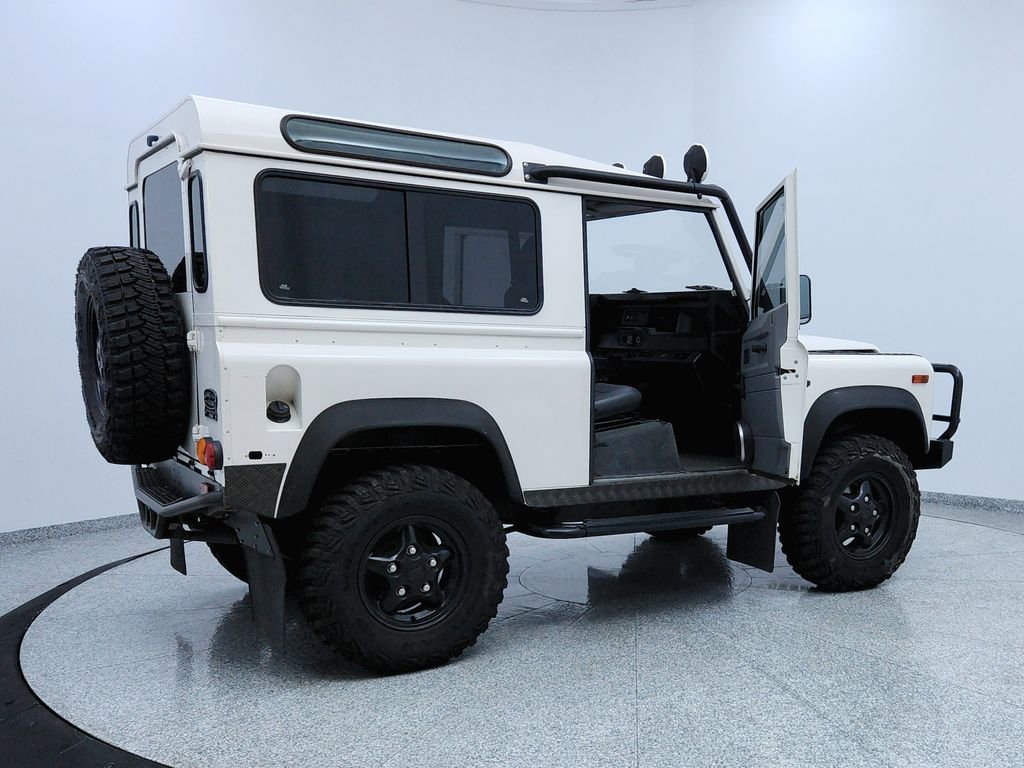 Used 1997 Land Rover Defender 90 image 11