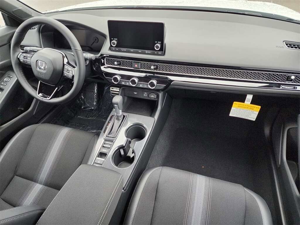 Certified 2024 Honda Civic Sport image 18