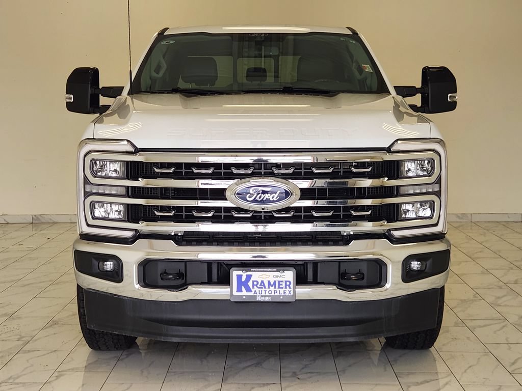 Used 2024 Ford F250 Lariat AWD/4WD image 2