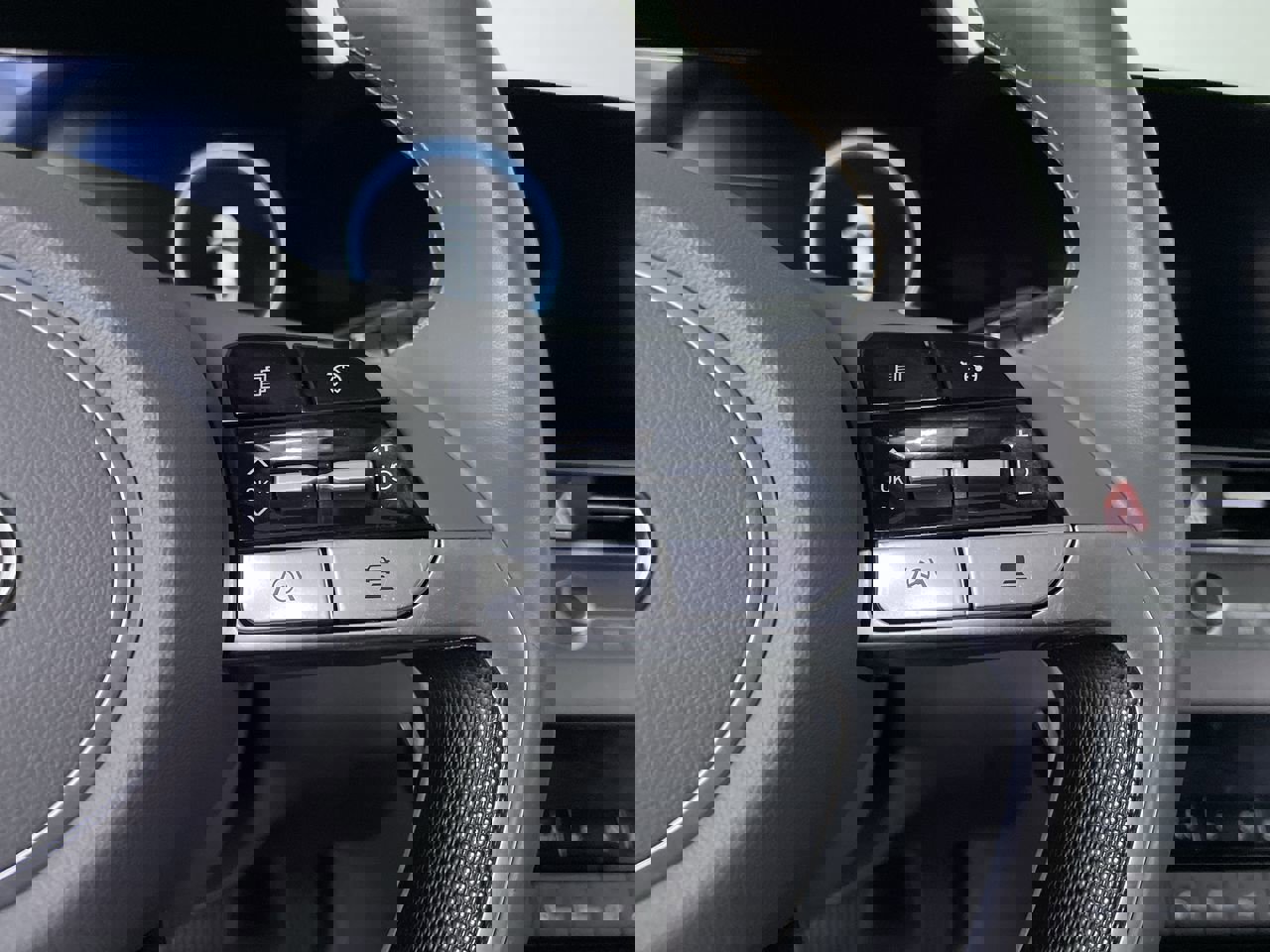 Used 2023 Hyundai Elantra SEL w/ Convenience Package image 27