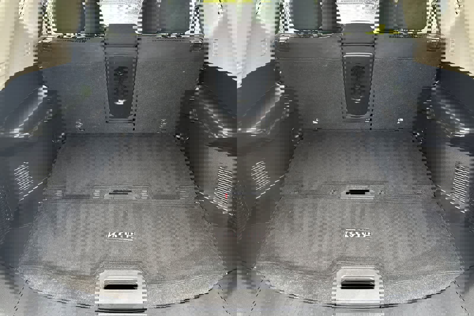 Used 2017 Nissan Rogue S image 15