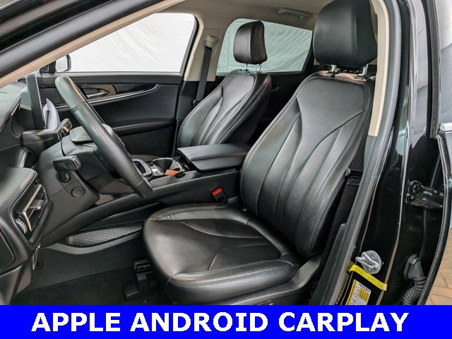 Used 2023 Lincoln Nautilus AWD w/ Premium Package image 13