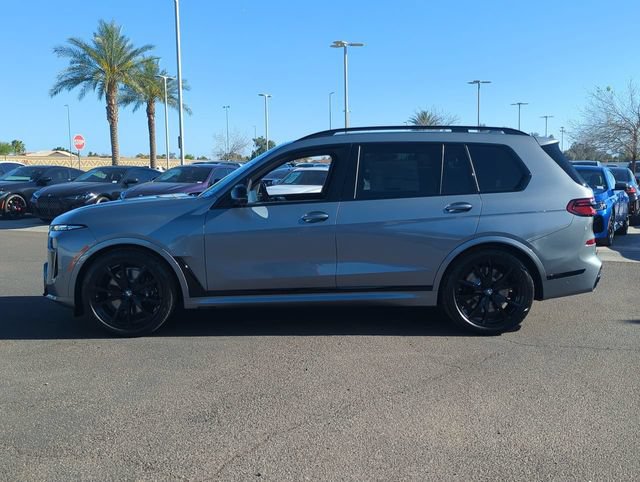 Used 2026 BMW X7 M60i AWD/4WD image 9