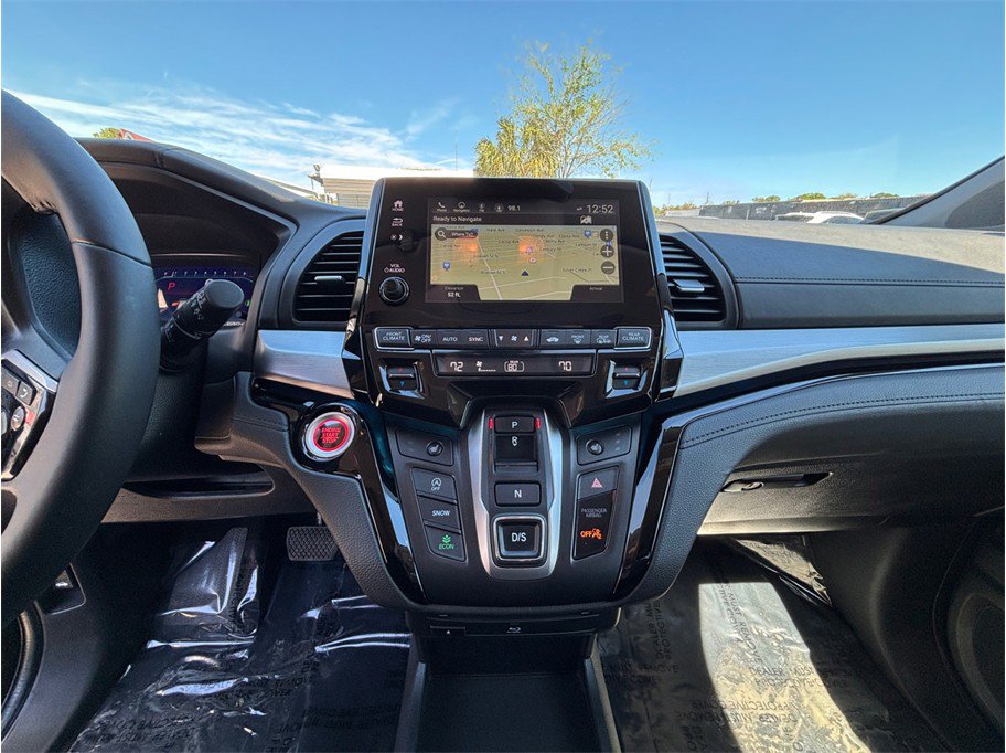 Used 2023 Honda Odyssey Touring image 11