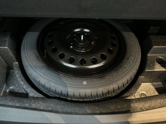 Certified 2023 Buick Envision Essence w/ Sport Touring Package image 28