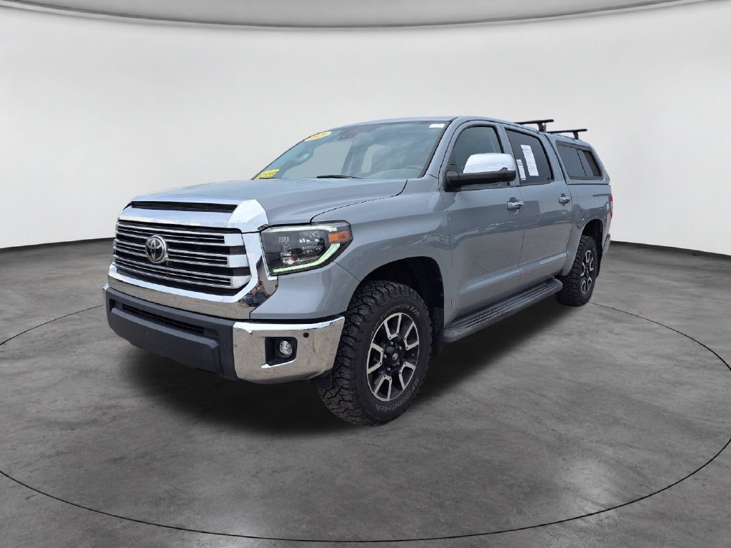 Used 2020 Toyota Tundra Limited w/ Limited Premium Package AWD/4WD image 3