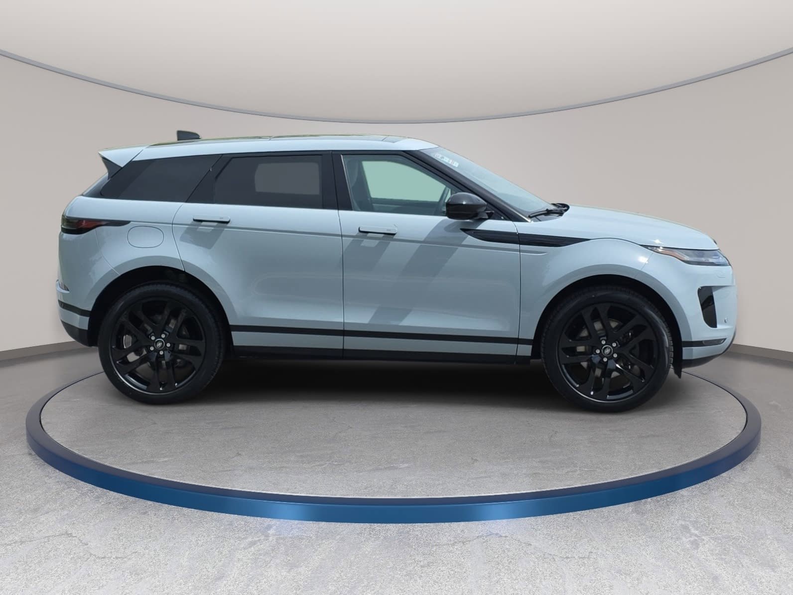 New 2026 Land Rover Range Rover Evoque S image 4