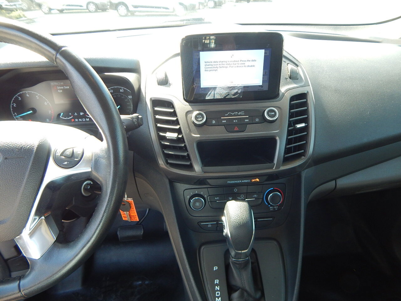 Used 2020 Ford Transit Connect XL image 25