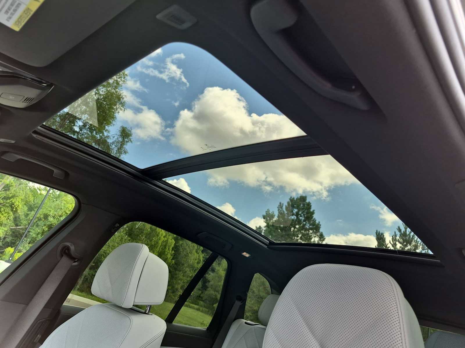 New 2026 BMW X5 xDrive50e AWD/4WD image 19