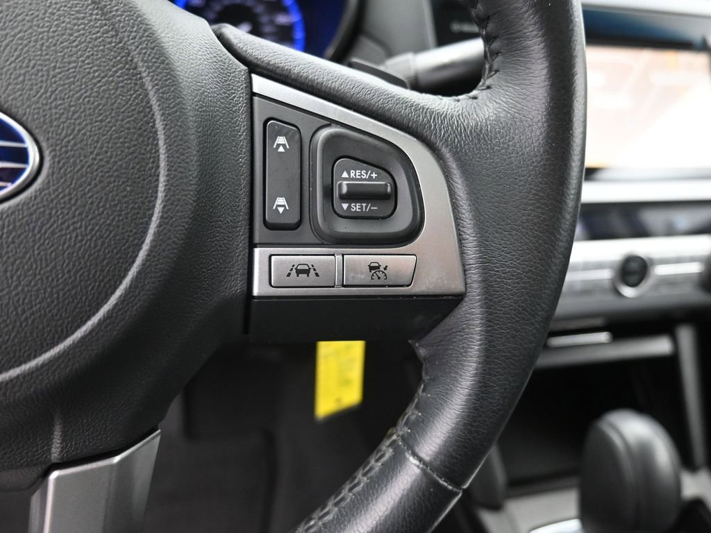 Used 2017 Subaru Legacy 2.5i Premium image 6
