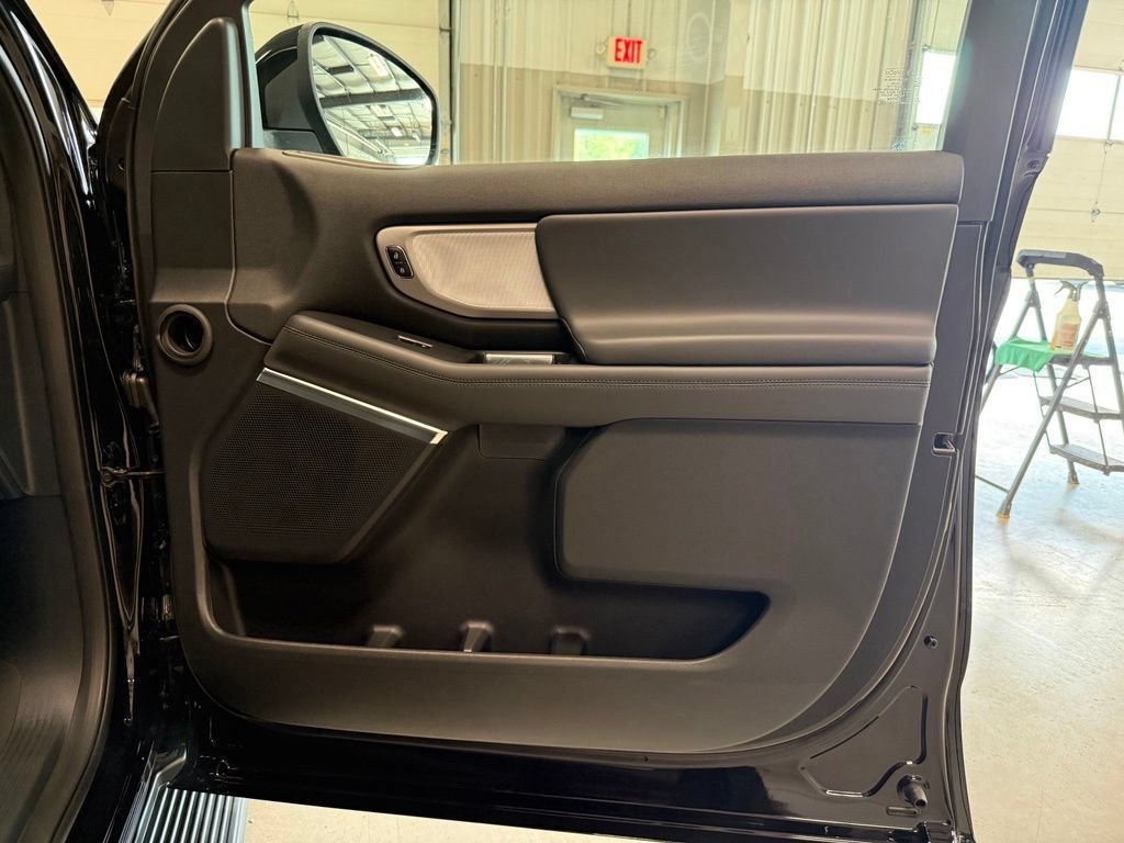 New 2027 Ford Expedition Max Active AWD/4WD image 38