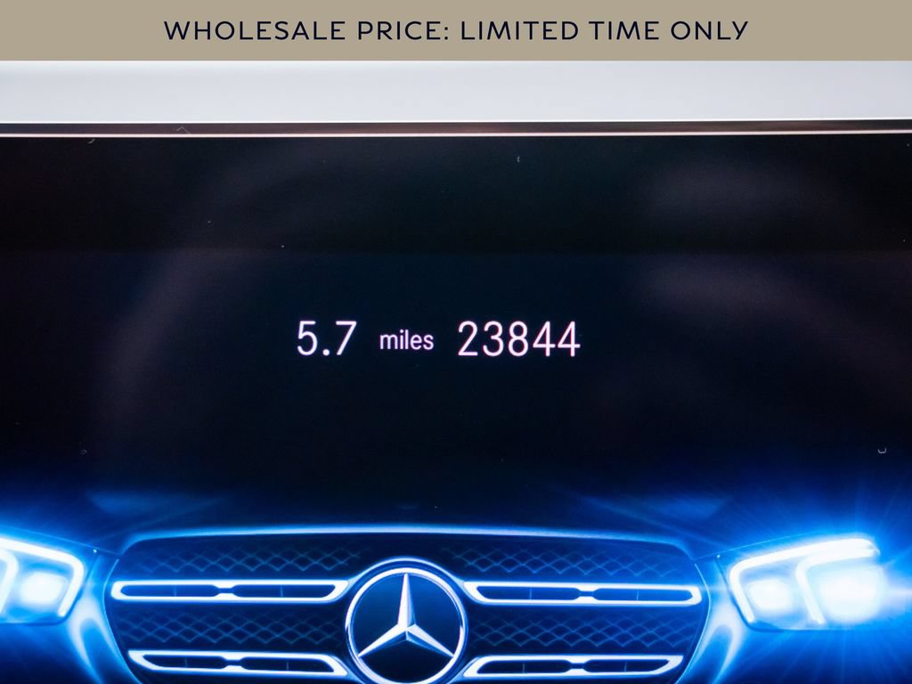 Used 2023 Mercedes-Benz GLA 250 4MATIC w/ Premium Package image 21