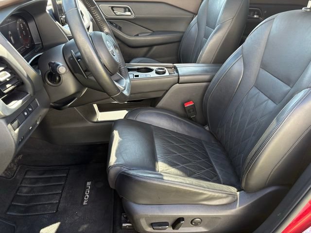 Used 2022 Nissan Rogue Platinum AWD/4WD image 10