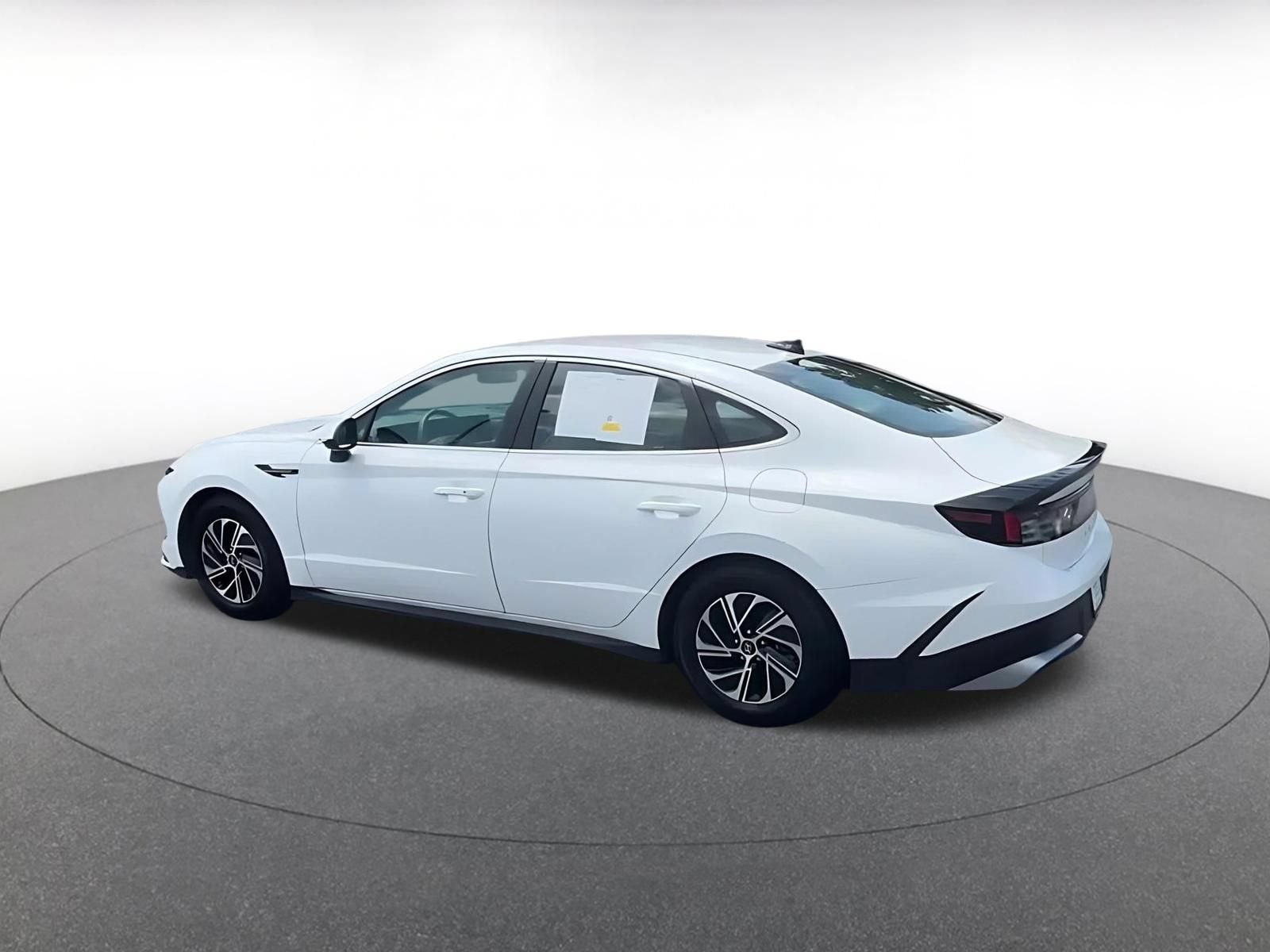 Used 2026 Hyundai Sonata Blue FWD image 11