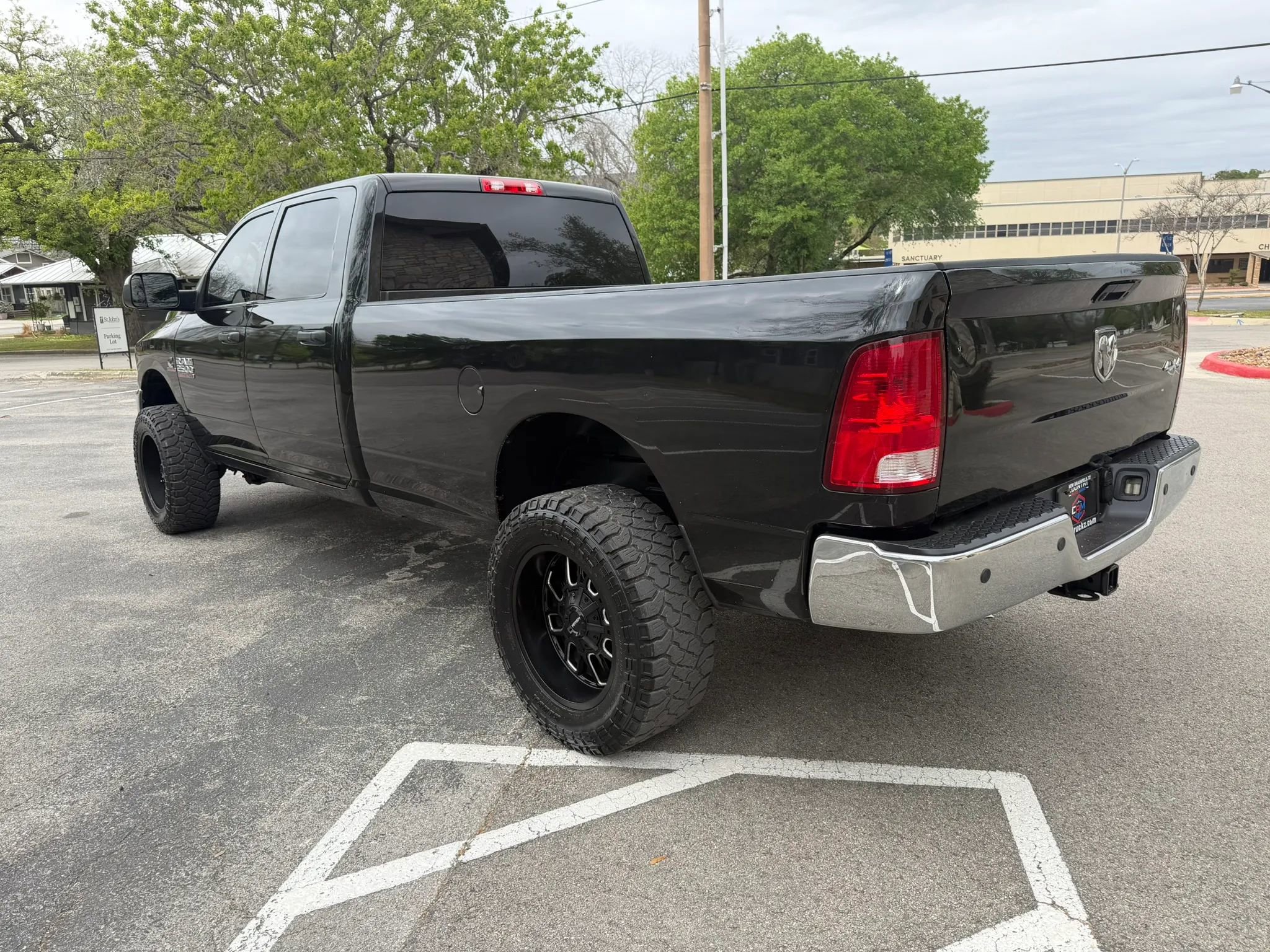 Used 2018 RAM 2500 Tradesman w/ Chrome Appearance Group AWD/4WD image 7