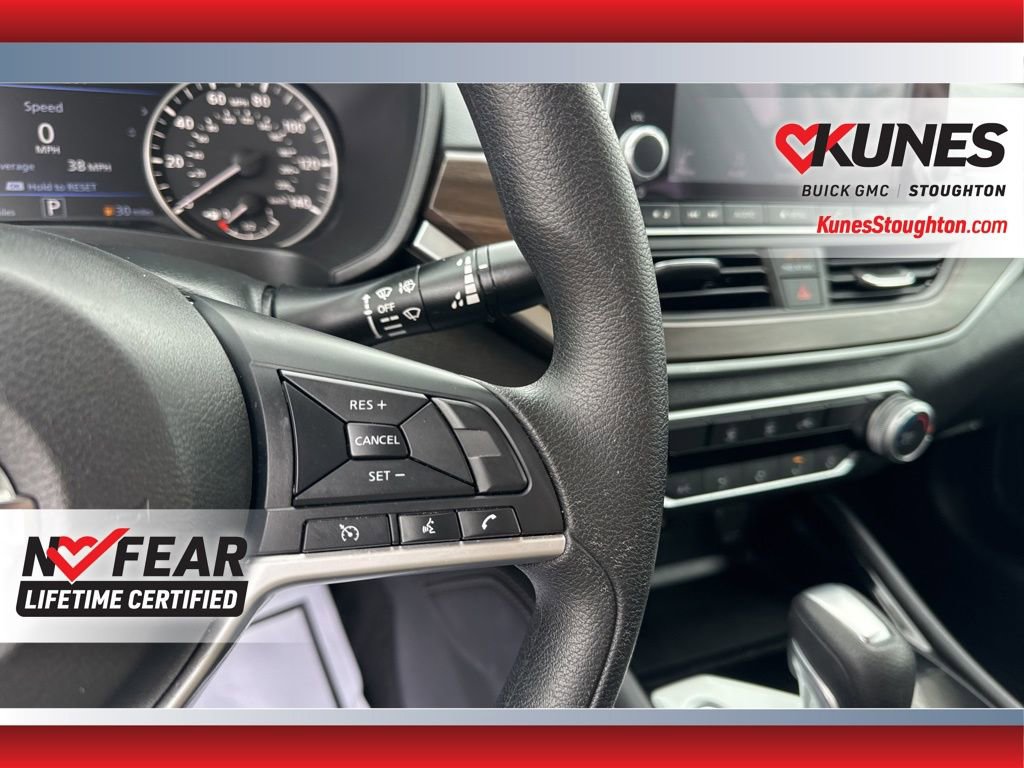 Used 2023 Nissan Altima 2.5 SV image 27