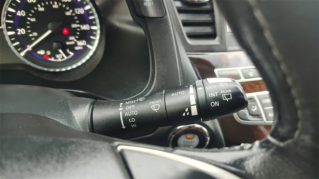 Used 2019 INFINITI QX60 Luxe w/ Sensory Package image 17