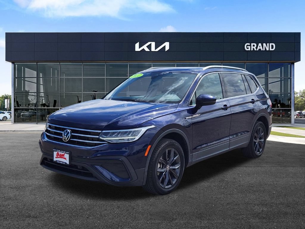 Used 2022 Volkswagen Tiguan SE AWD/4WD image 4